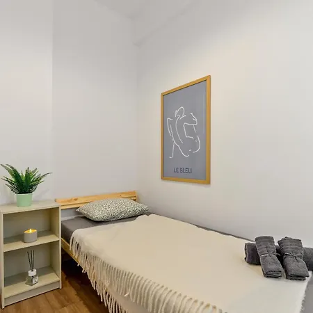 Apartment New Walter Grand Quinet With Balcony *